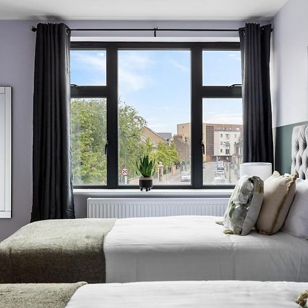 Stylish & Spacious 3 Bed Apartment With Fast Wifi, Close To Tube & Wembly London Exteriör bild