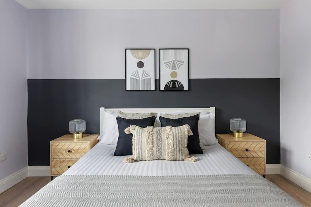 Stylish & Spacious 3 Bed Apartment With Fast Wifi, Close To Tube & Wembly London Exteriör bild