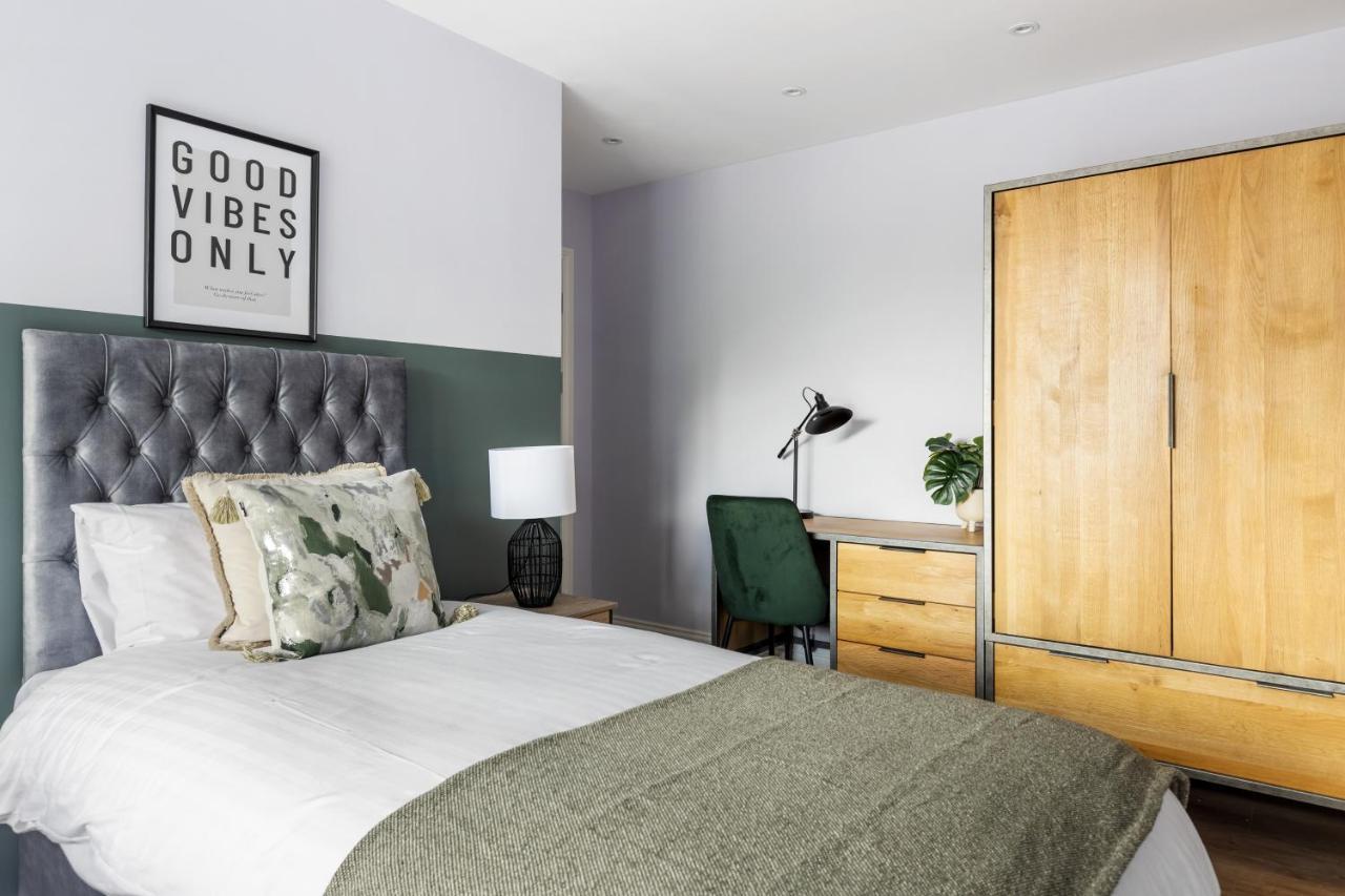 Stylish & Spacious 3 Bed Apartment With Fast Wifi, Close To Tube & Wembly London Exteriör bild